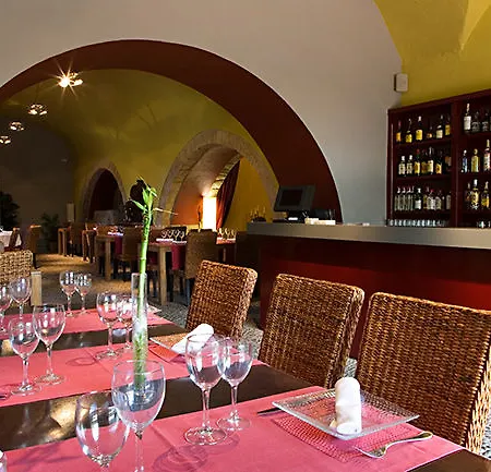 Rvhotels Gr92 Hotel Torroella De Montgri