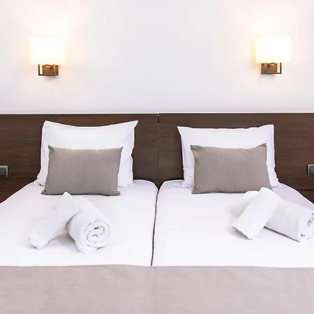 Rvhotels Gr92 호텔 2*