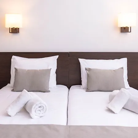 Rvhotels Gr92 2* 톨로엘라데몽트그리