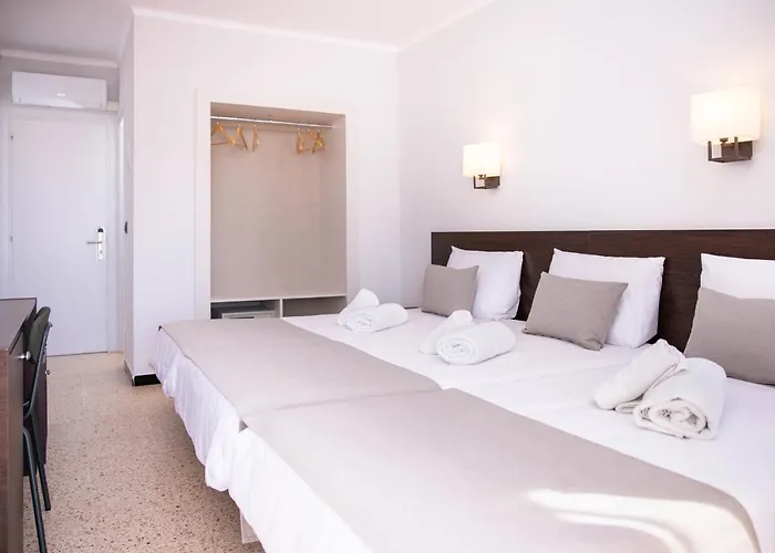 Rvhotels Gr92 2*